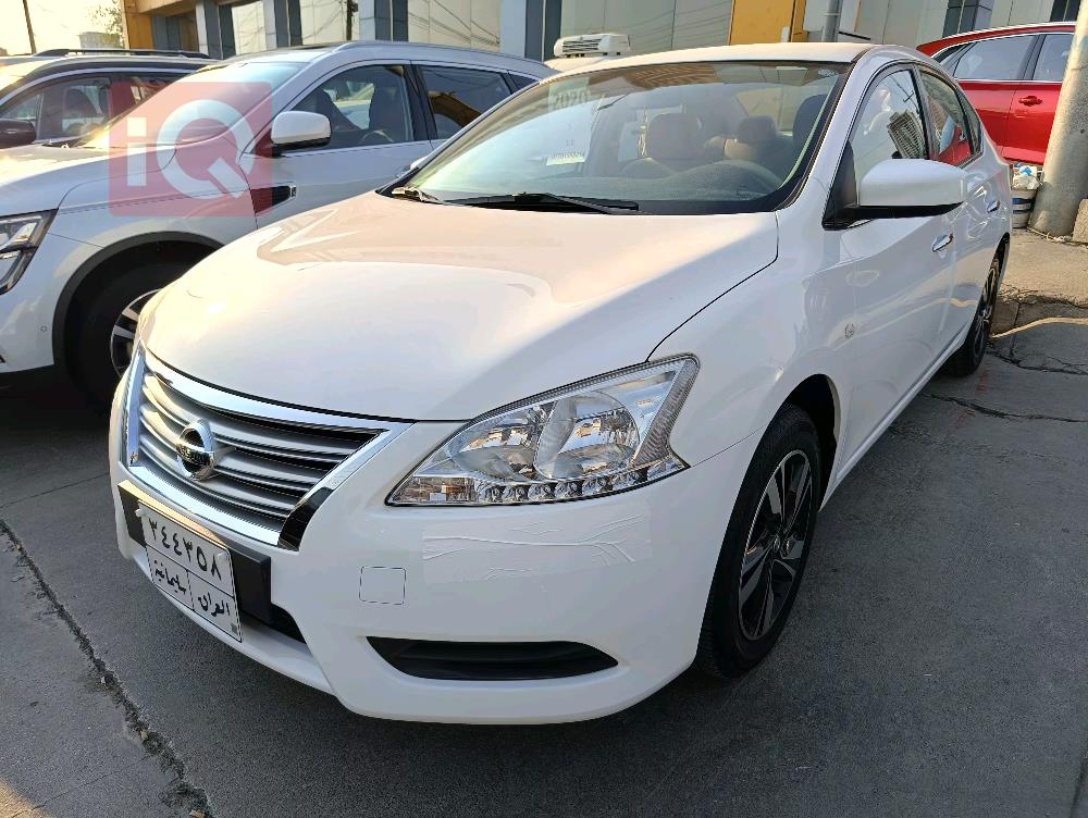 نيسان سنترا